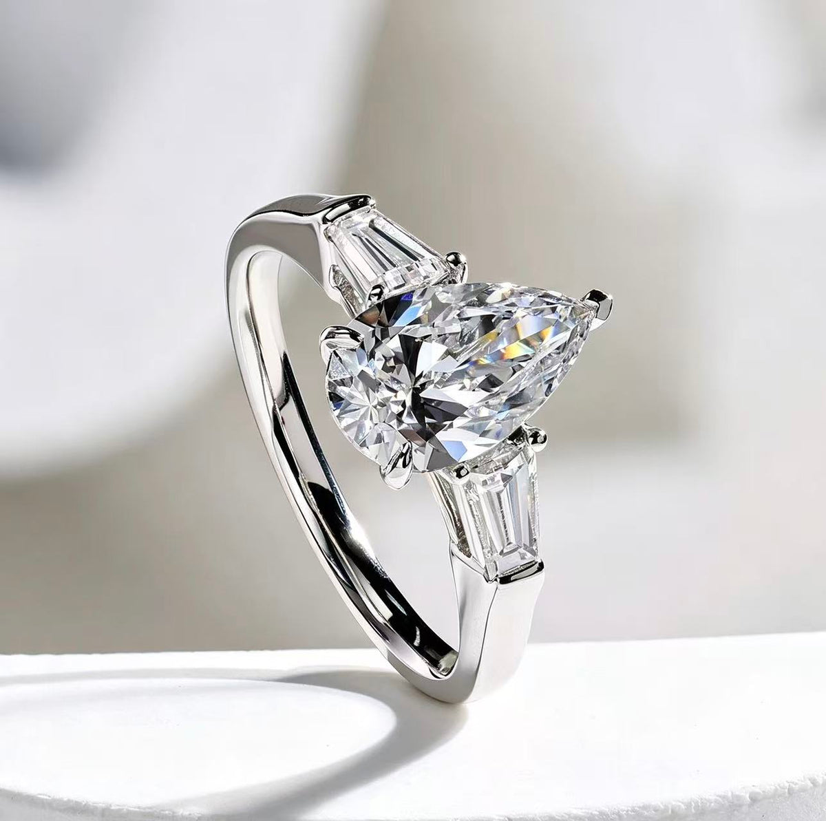 Waterdrop shaped ring
