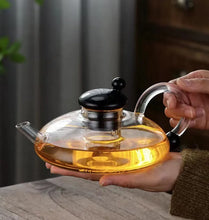 Load image into Gallery viewer, Kitchen glass teapot set 600ml