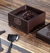 Görseli Galeri görüntüleyiciye yükleyin, Pure copper square incense burner set