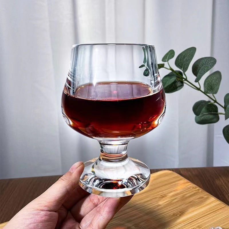 Raw ore crystal glass, short legged red wine glass, cocktail glass, fruit juice glass