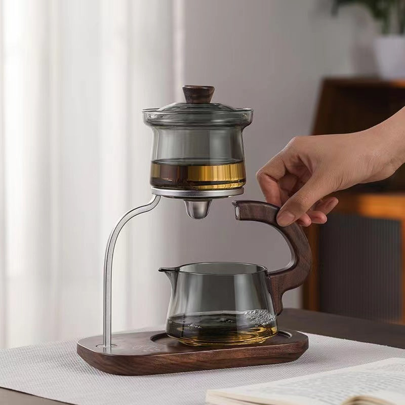 Semi automatic tea set, magnetic suction integrated tea maker