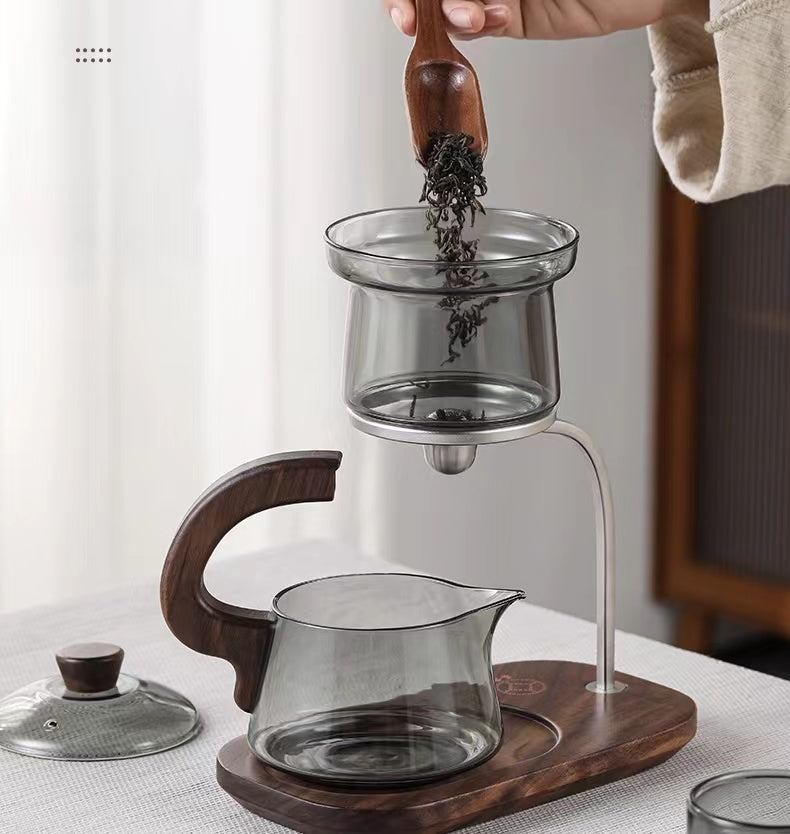 Semi automatic tea set, magnetic suction integrated tea maker