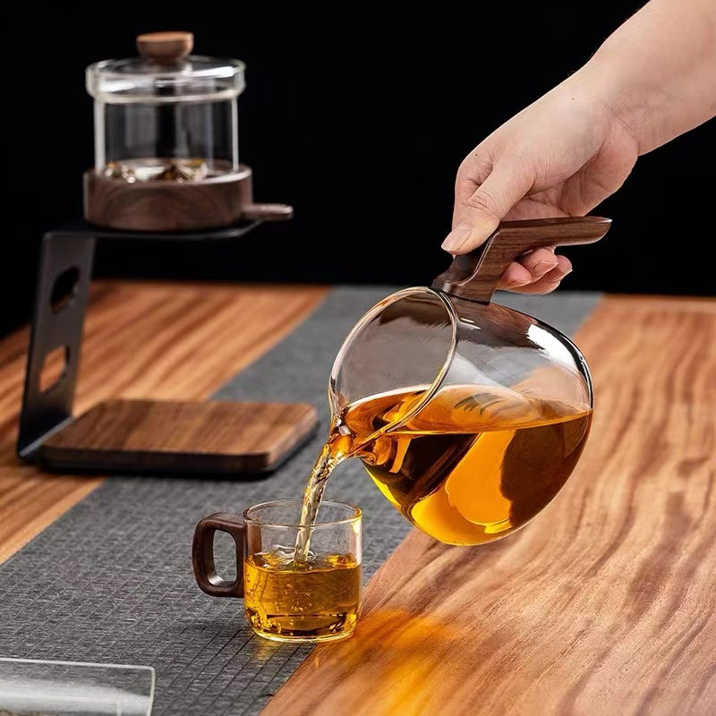 Intelligent automatic lazy tea maker tea set with magnetic suction and one click tea separation, elegant cup