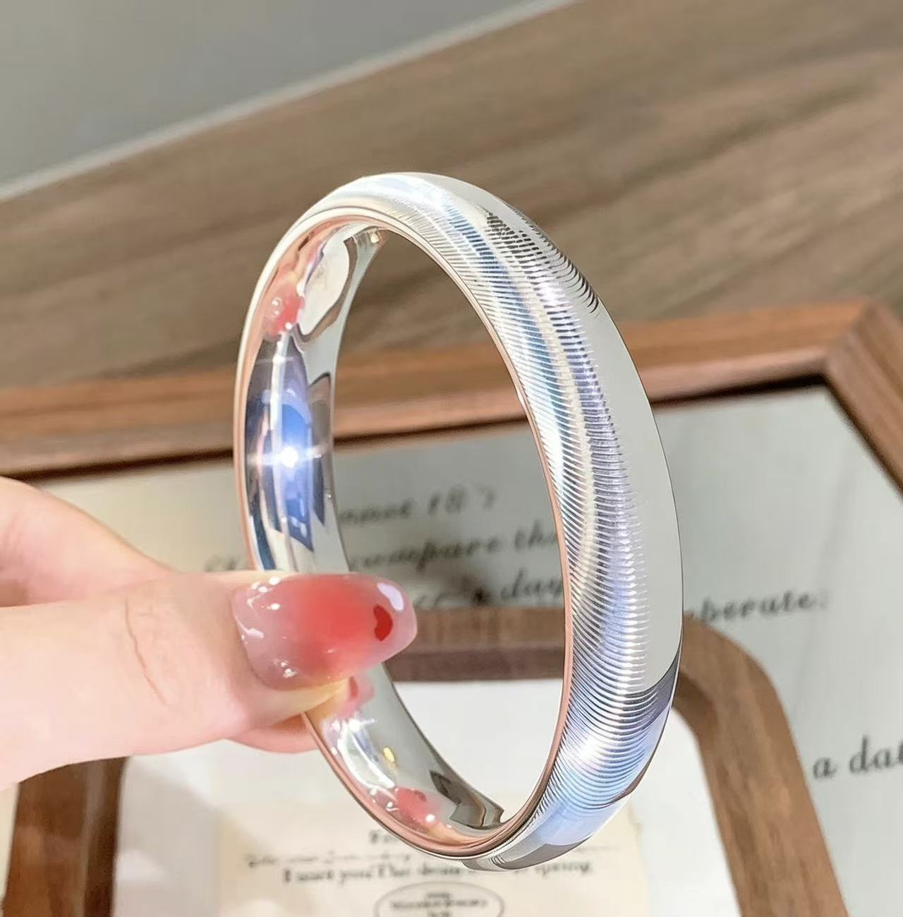 sterling silver cat eye bracelet supports customization