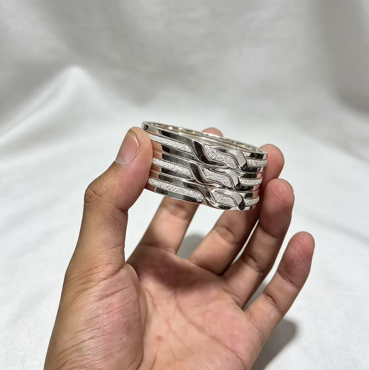 pure silver three loop bracelet supports customization