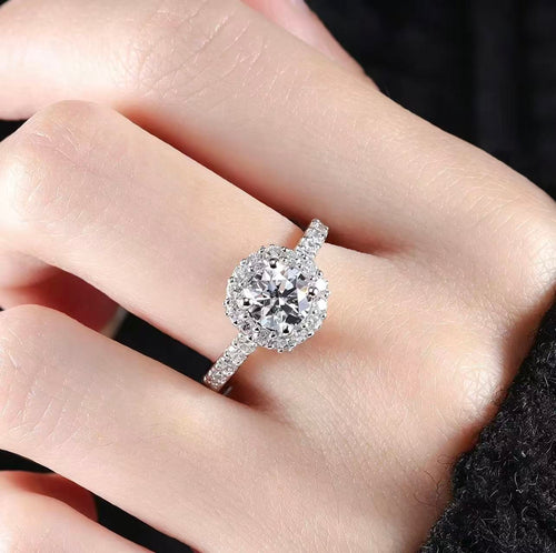 Round Platinum PT950 Ring