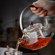 Görseli Galeri görüntüleyiciye yükleyin, Electromagnetic circuit dedicated high-temperature resistant thickened lifting beam steaming and boiling tea pot with a large capacity of 1000ml