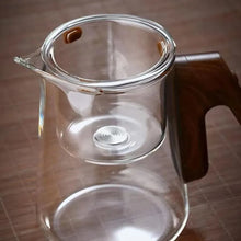 Görseli Galeri görüntüleyiciye yükleyin, New elegant cup, tea pot, tea water separation, all glass filtration for brewing tea