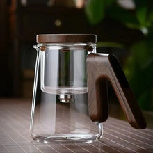Görseli Galeri görüntüleyiciye yükleyin, New elegant cup, tea pot, tea water separation, all glass filtration for brewing tea